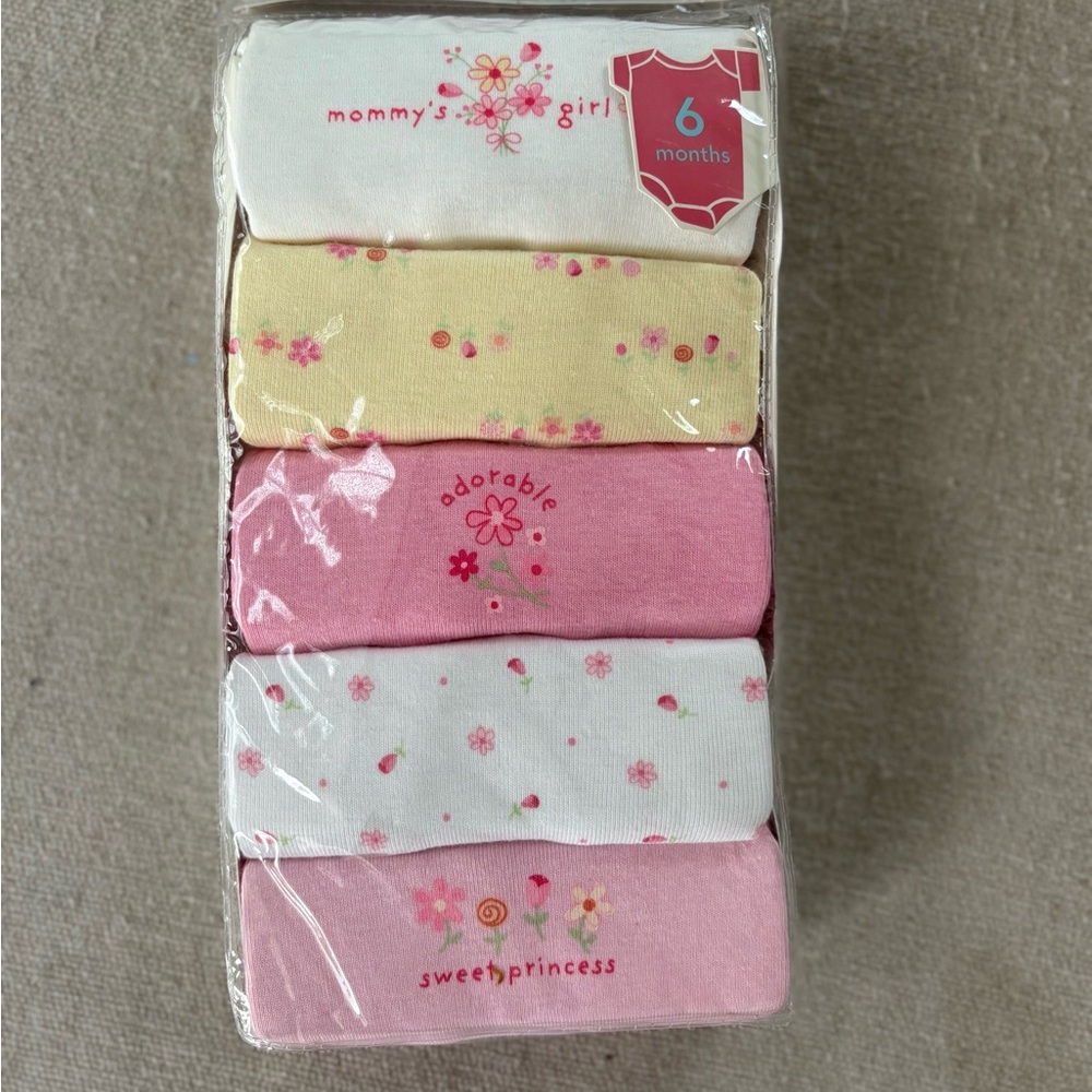 Carter's Baby Girl 6 month Wiggle-In Undies/ Onsies